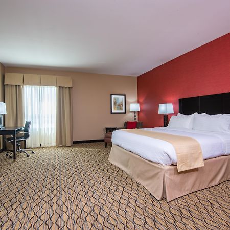Holiday Inn Salina By Ihg Luaran gambar