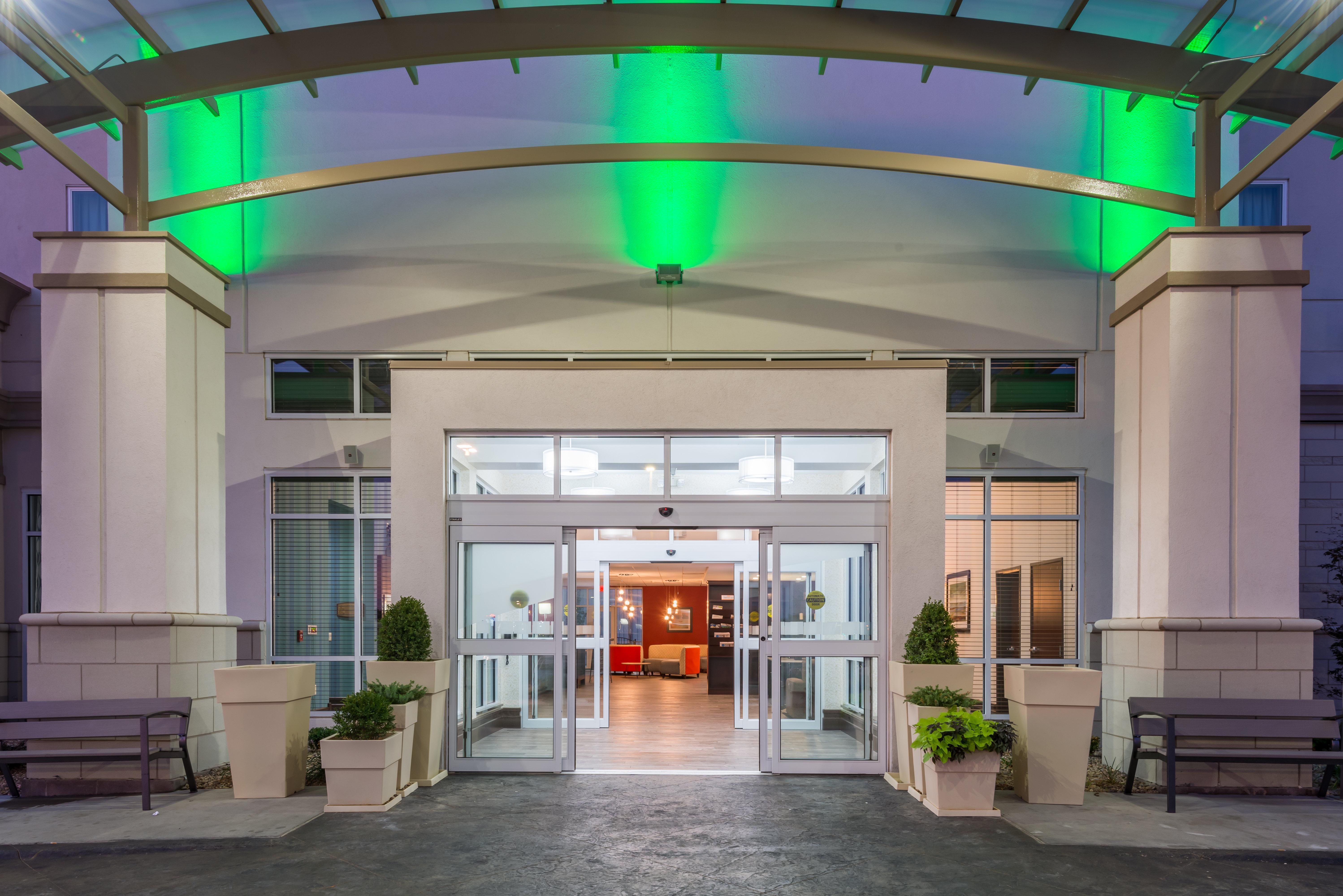 Holiday Inn Salina By Ihg Luaran gambar